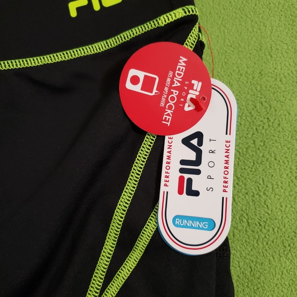 Fila Black/Green Athletic Capri w/ Pocket - Picture 4 of 4